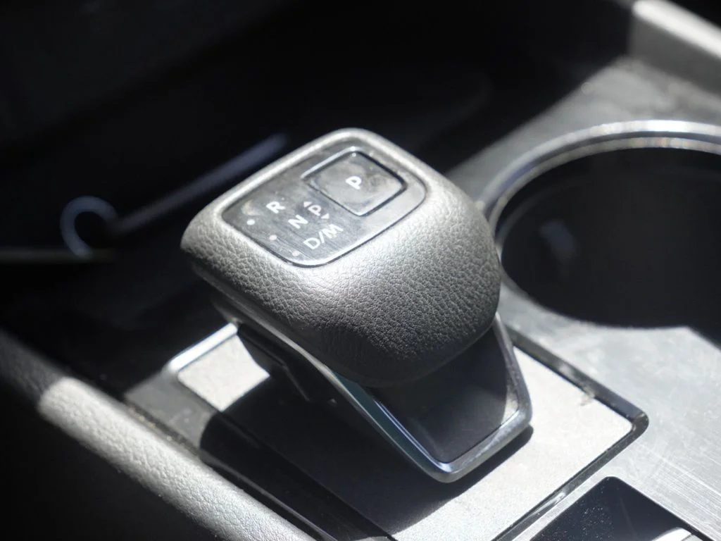 Used 2023 Blue Nissan SV image 13