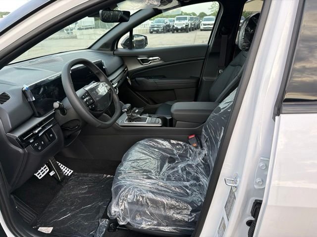 New 2026 Glacial White / Black Roof Kia X-Pro Prestige image 11