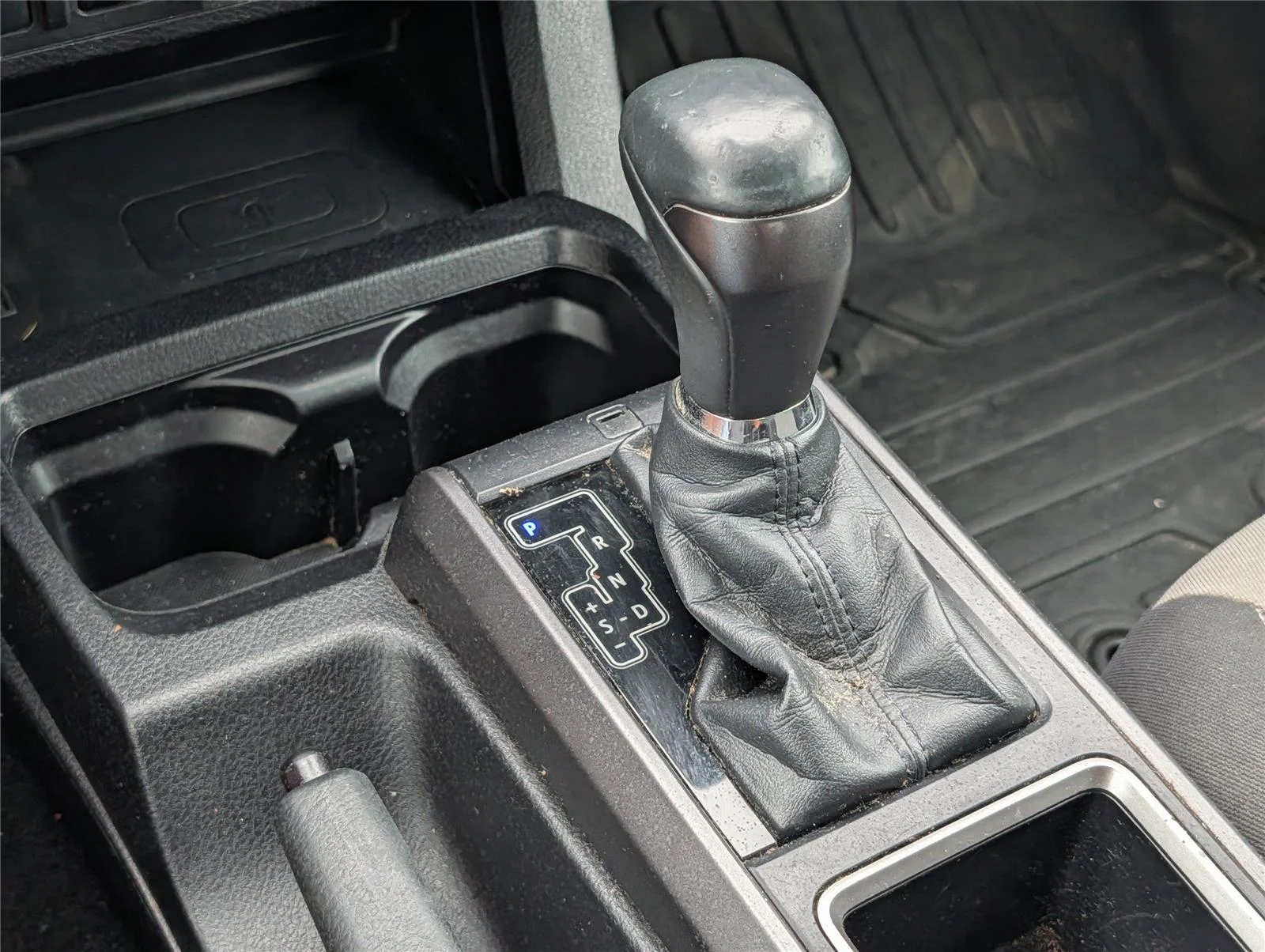 Used 2022 White Toyota TRD Off-Road image 19
