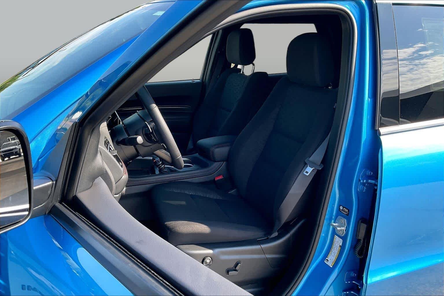 New 2026 B5 Blue Exterior Paint Dodge GT HEMI V8 image 9