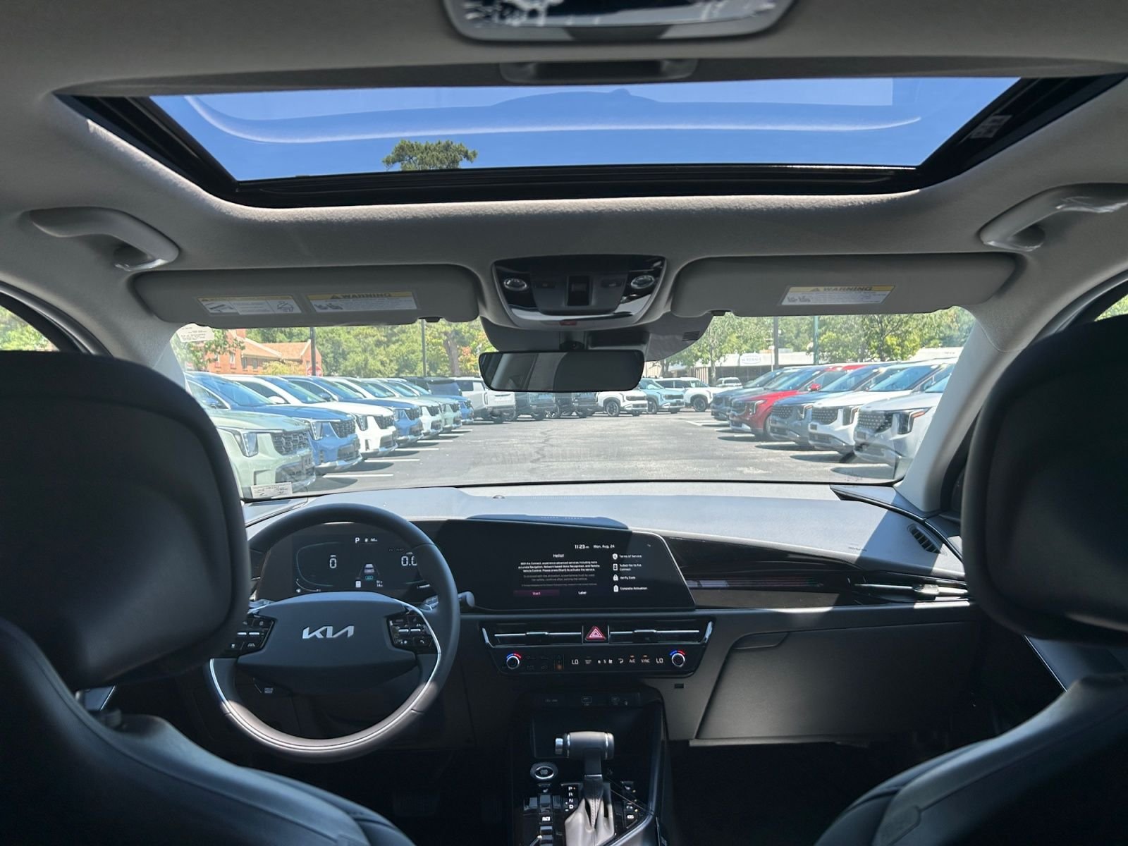 New 2026 Mineral Blue Kia EX image 28