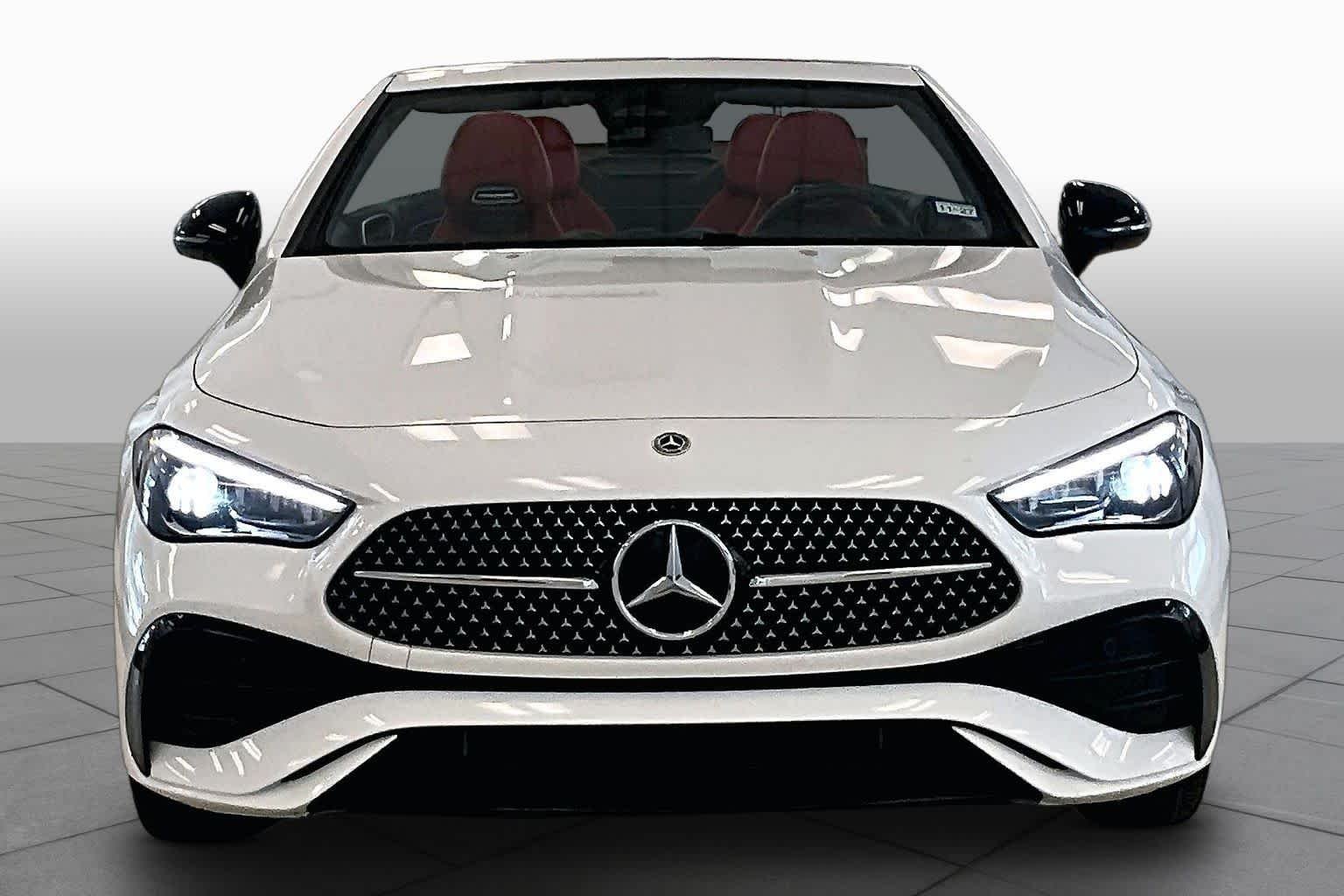 Used 2026 Polar White Mercedes-Benz CLE 300 image 3