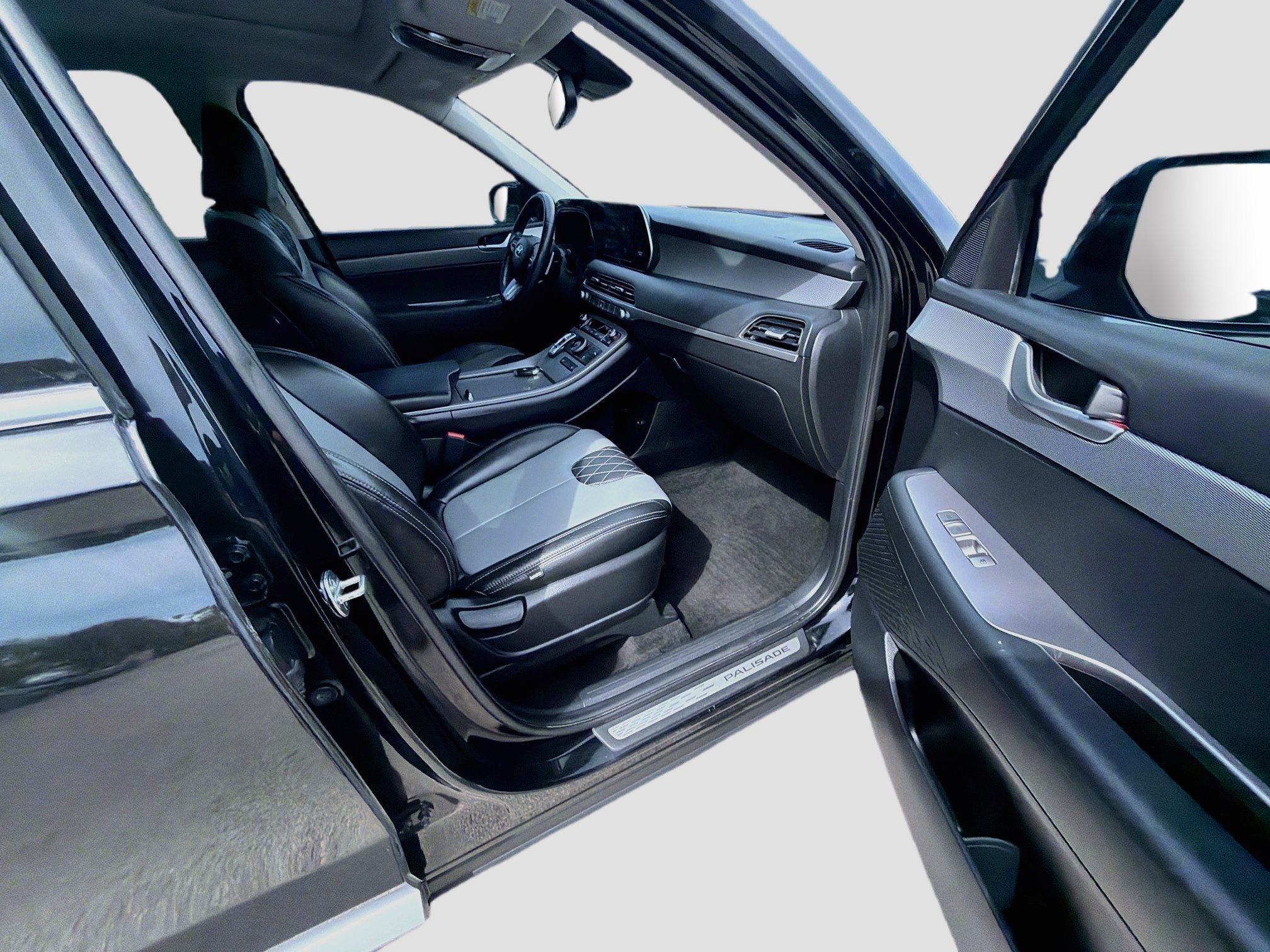 Used 2022 Abyss Black Pearl Hyundai SEL image 29