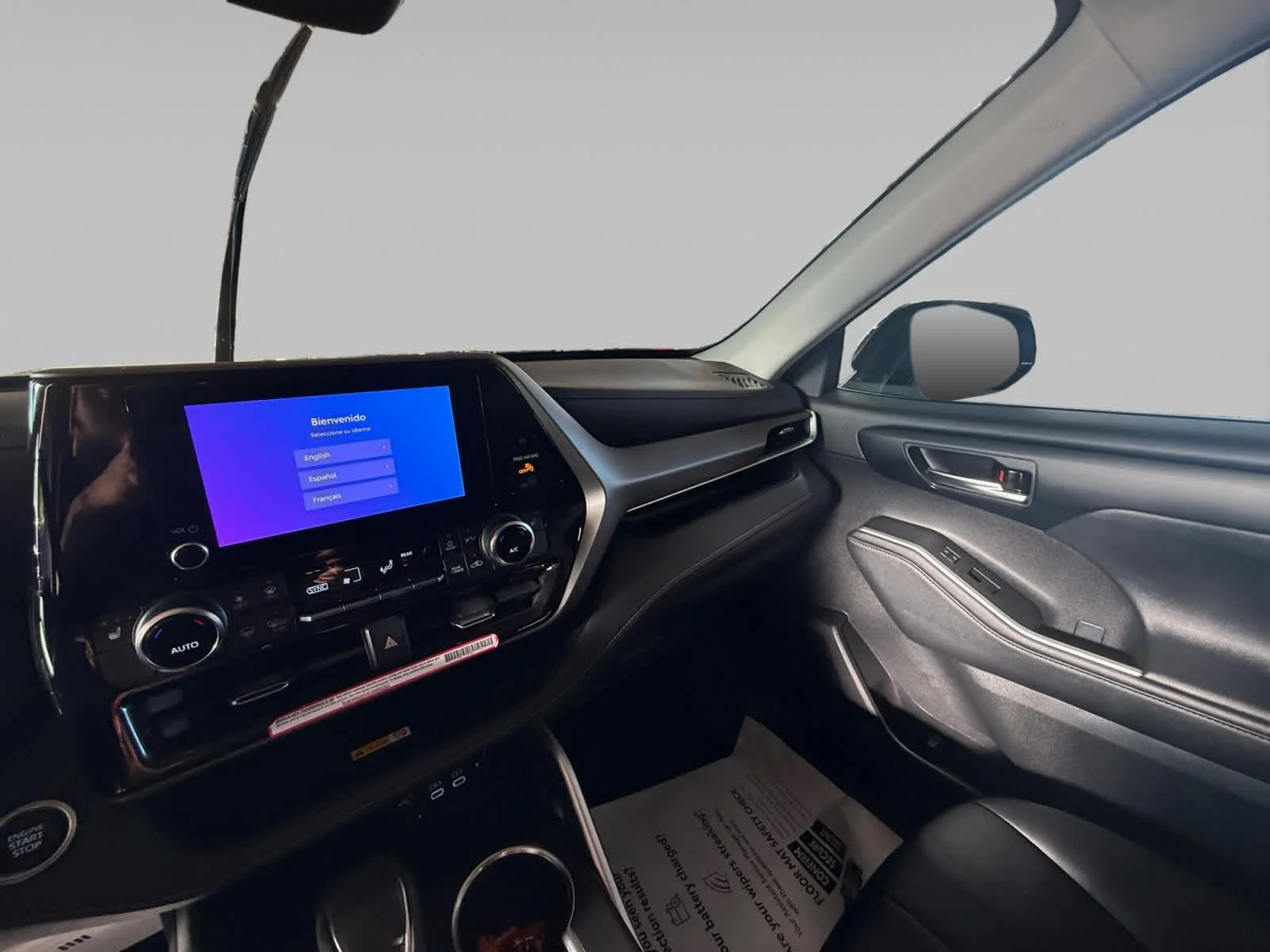 Used 2024 Magnetic Gray Metallic Toyota XLE image 18