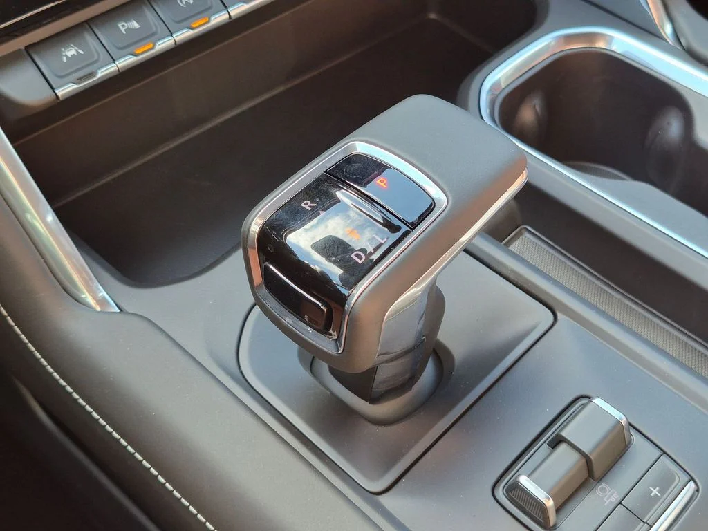 2026 GMC Sierra 1500 Denali Ultimate - Photo 12