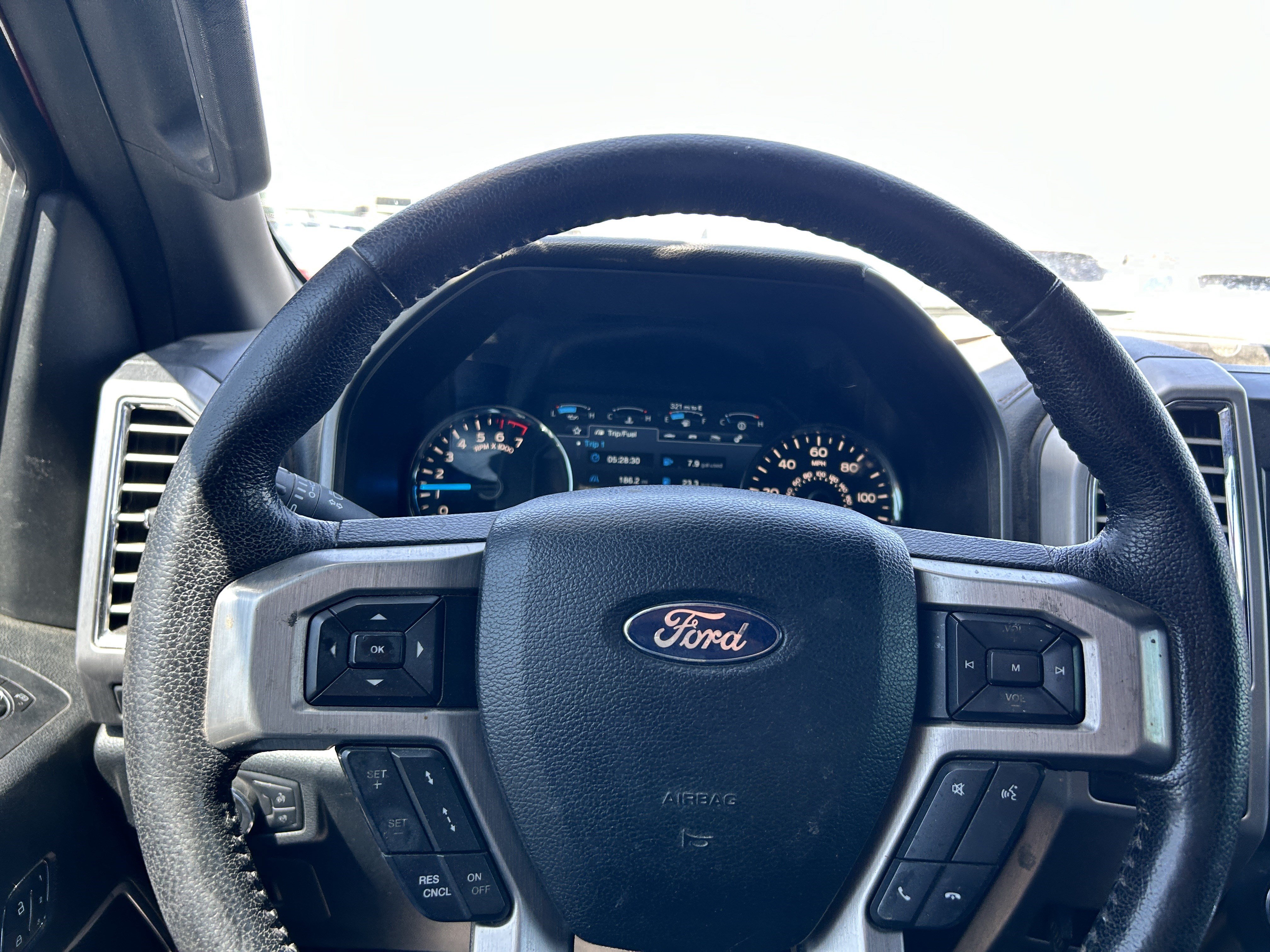 Used 2015 Red Ford Platinum image 17