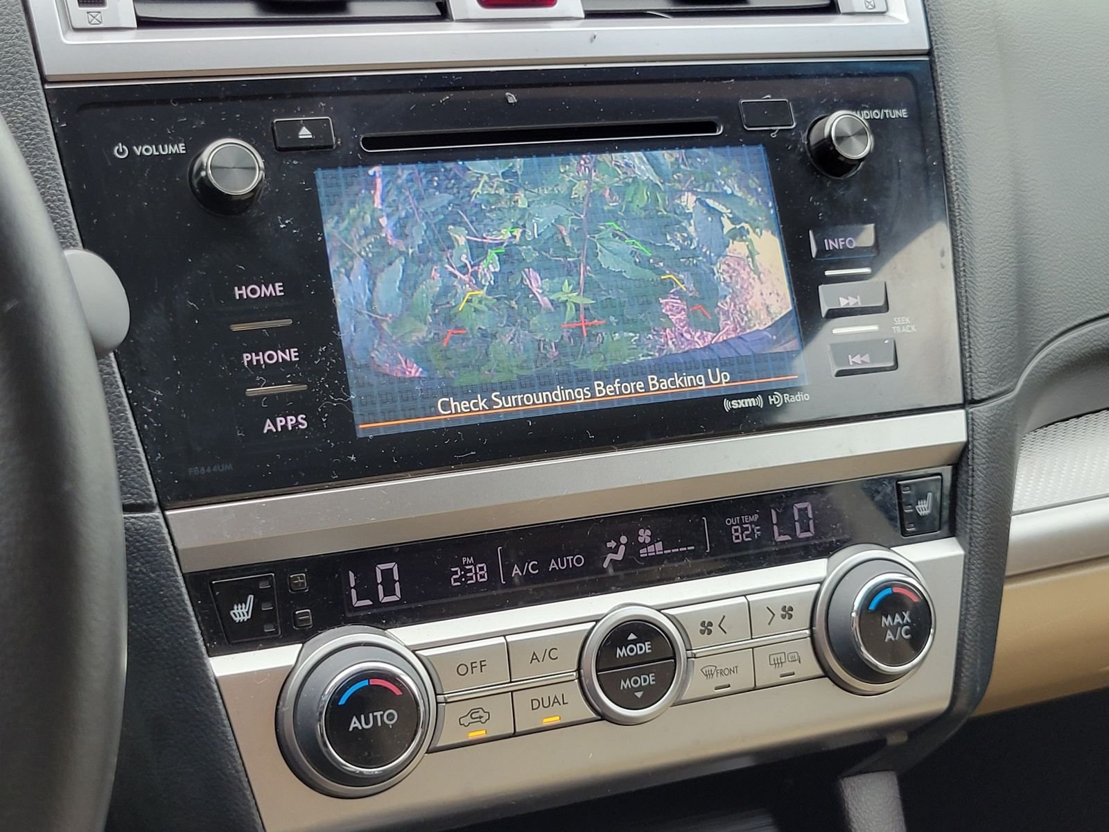 Used 2015 Green Subaru 2.5i Premium image 22