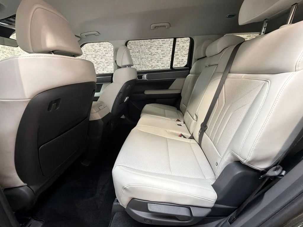 Used 2026 Rockwood Green Hyundai SEL image 15