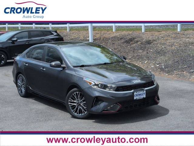 2023 Kia Forte GT-Line AT's photo