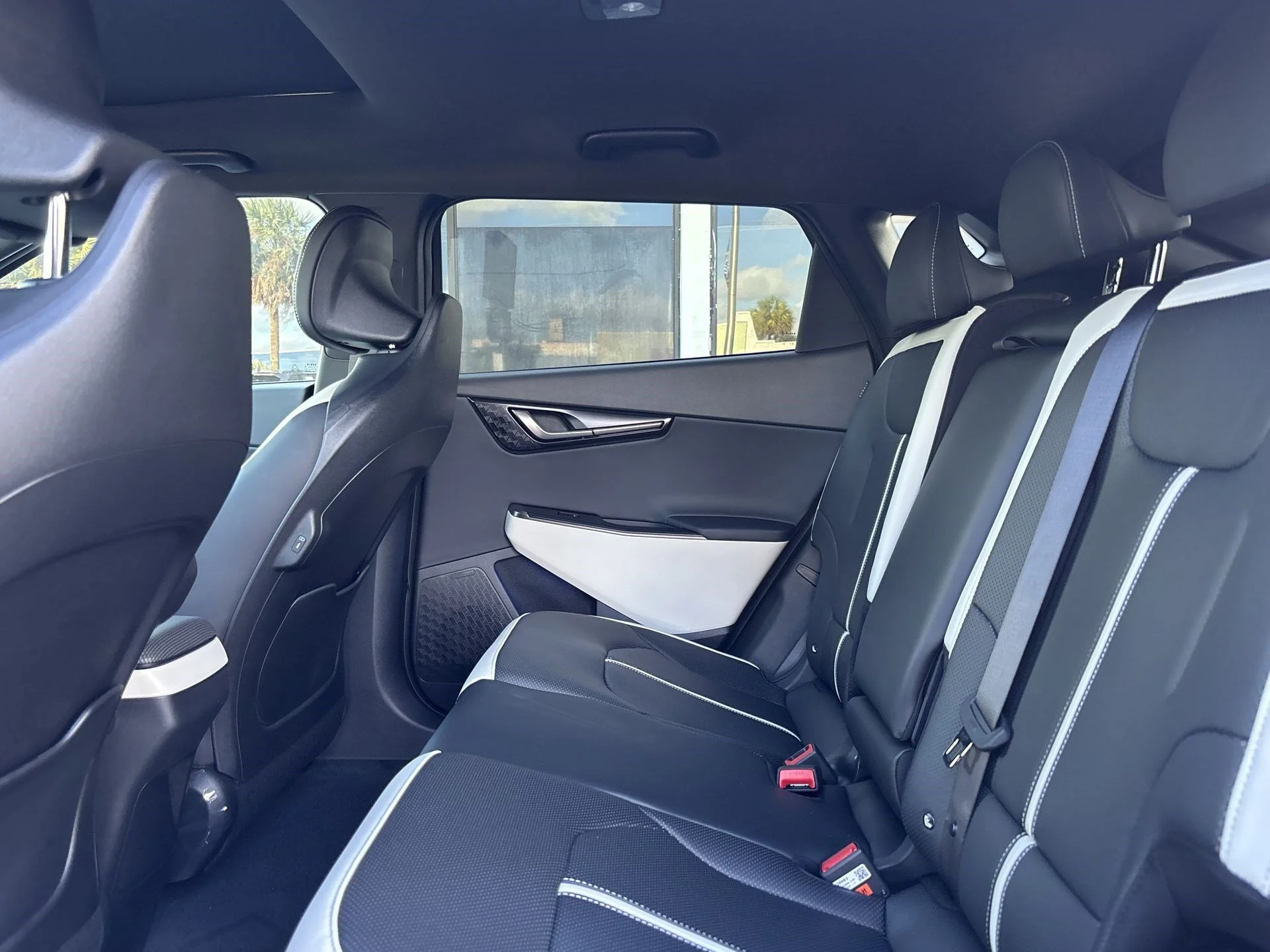 New 2026 Panthera Metal Matte Kia GT-LINE image 22