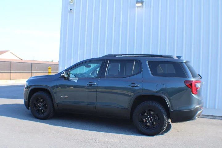 Used 2020 DARK SKY METALLIC GMC AT4 image 3