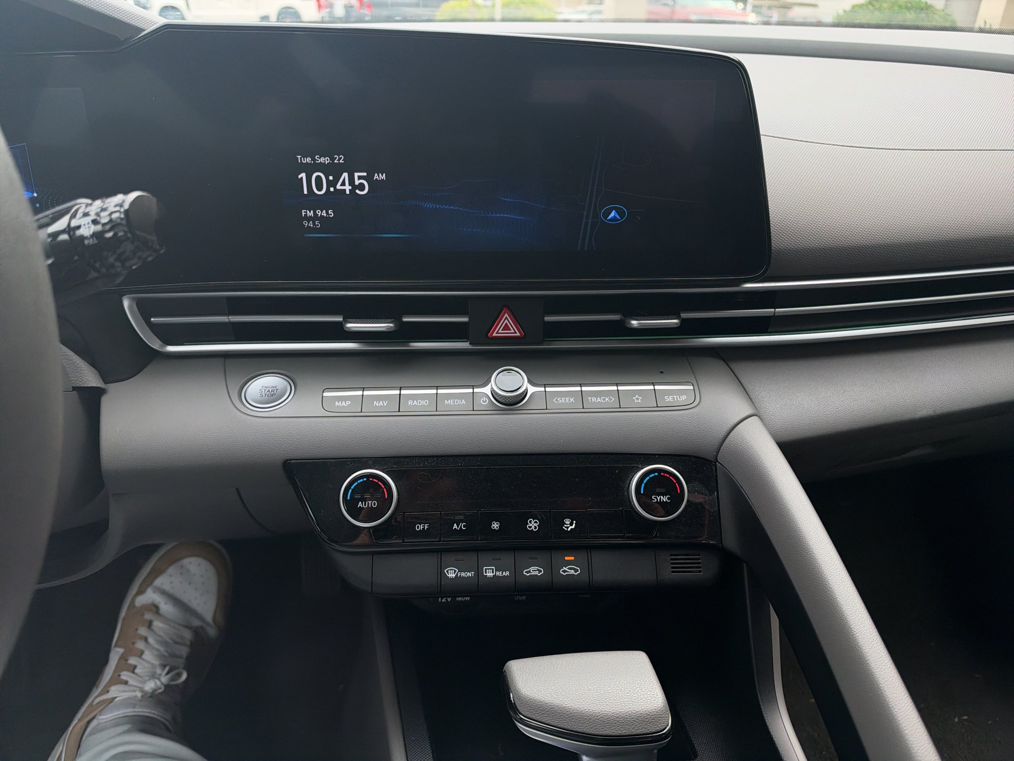 Used 2024 Ecotronic Gray Hyundai SEL image 13
