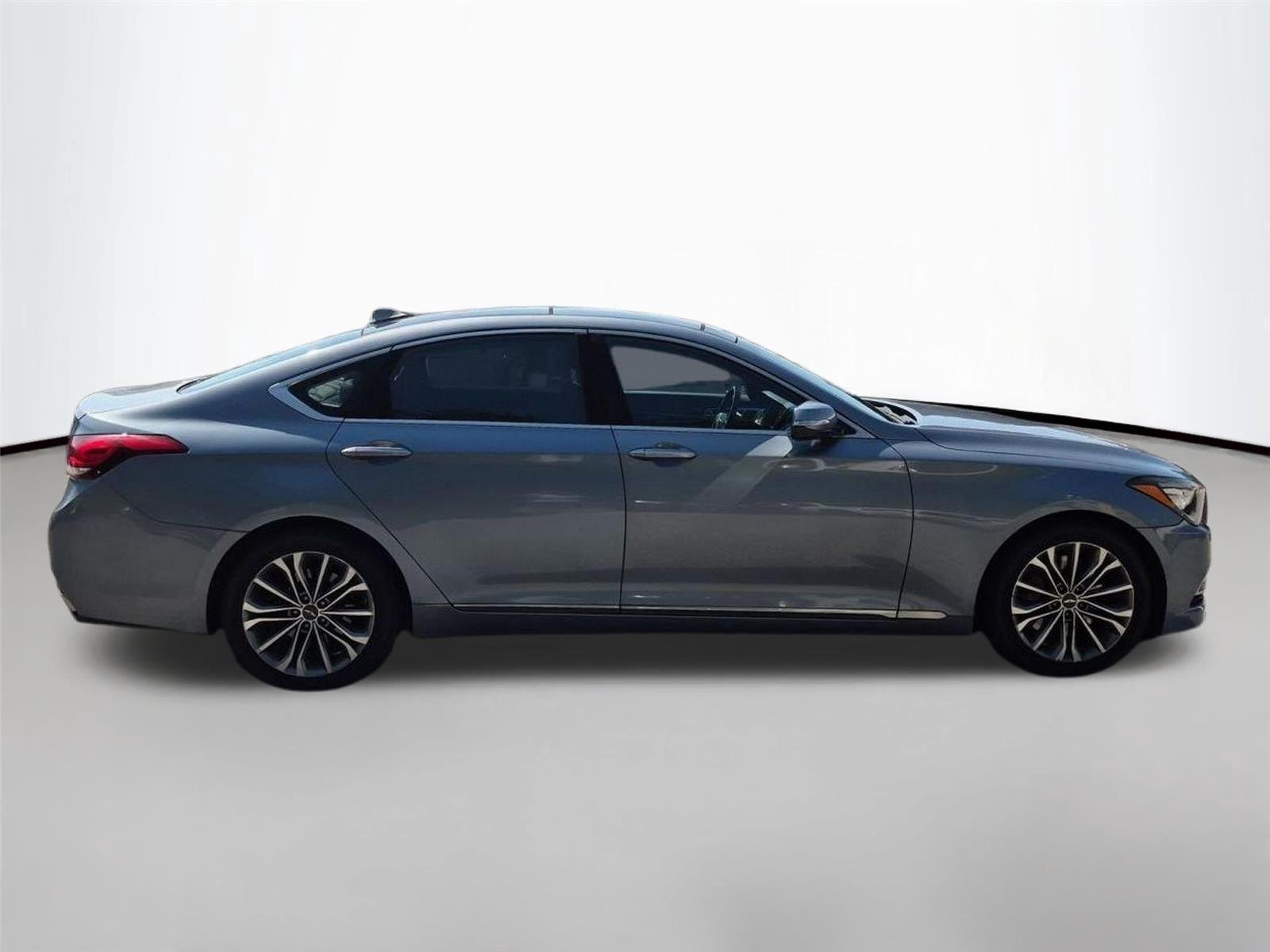 Used 2016 Parisian Gray Hyundai 3.8L image 6