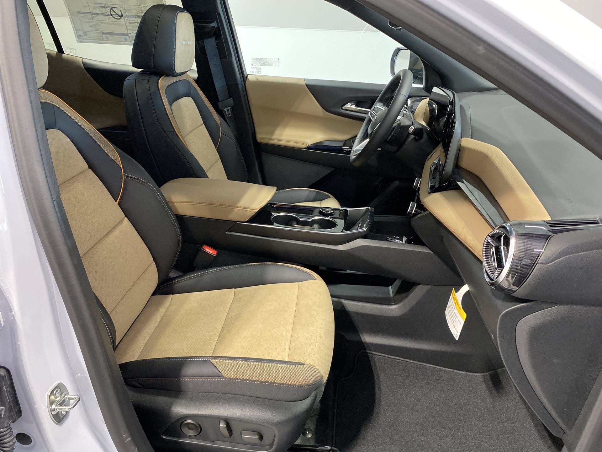 2027 Chevrolet Equinox ACTIV - Photo 29