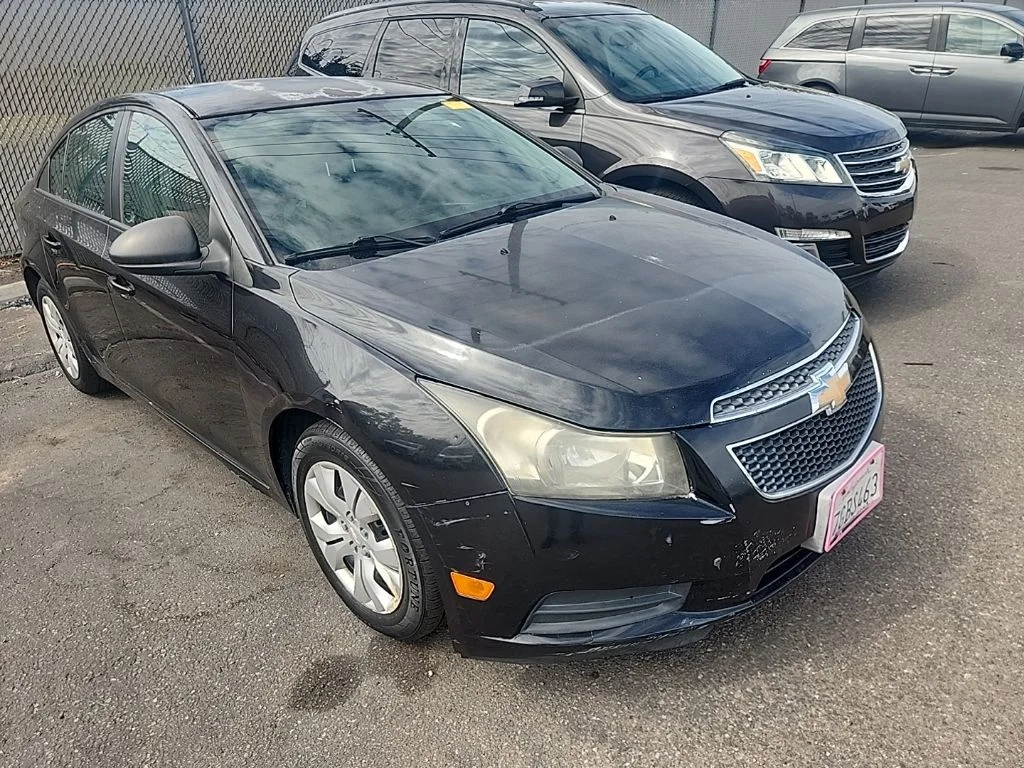 Used 2014 Black Chevrolet LS image 18