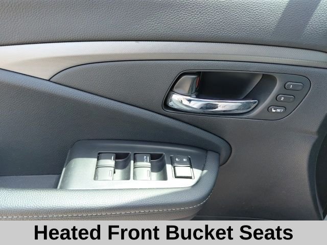 Used 2024 White Honda RTL image 15