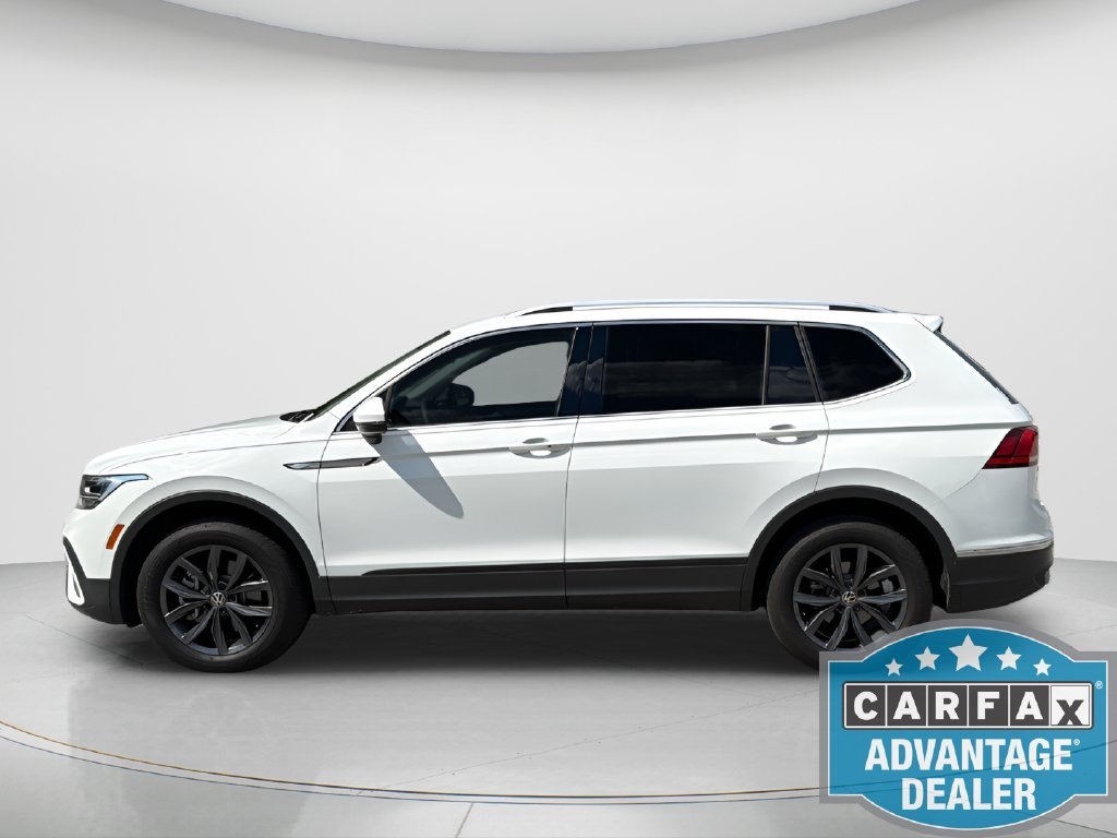 Used 2024 White Volkswagen 2.0T SE image 2