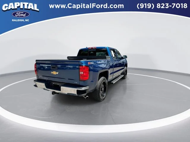 Used 2015  Chevrolet LTZ image 8