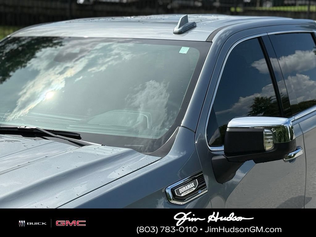2025 GMC Sierra 1500 SLT - Photo 11
