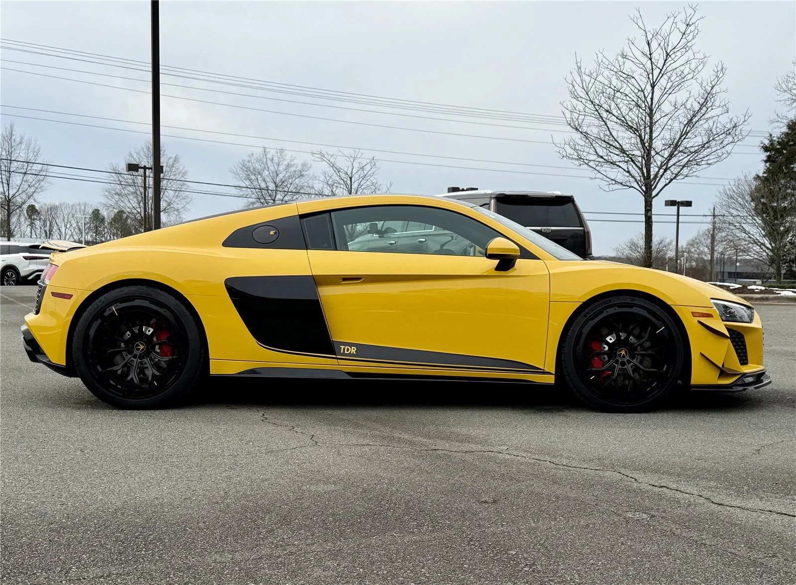 Used 2023 Vegas Yellow Audi V10 performance image 25