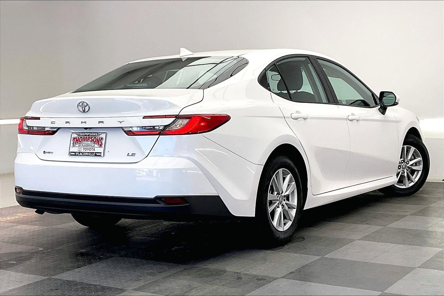 Used 2025 Ice Cap Toyota LE image 13