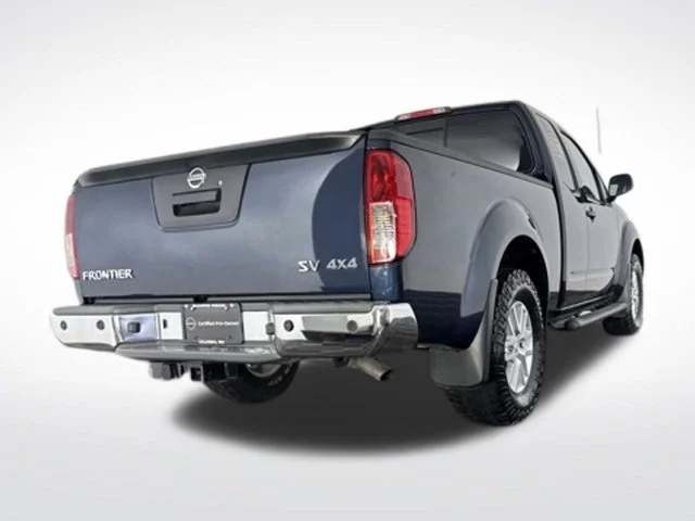 Used 2020 Blue Nissan SV image 10