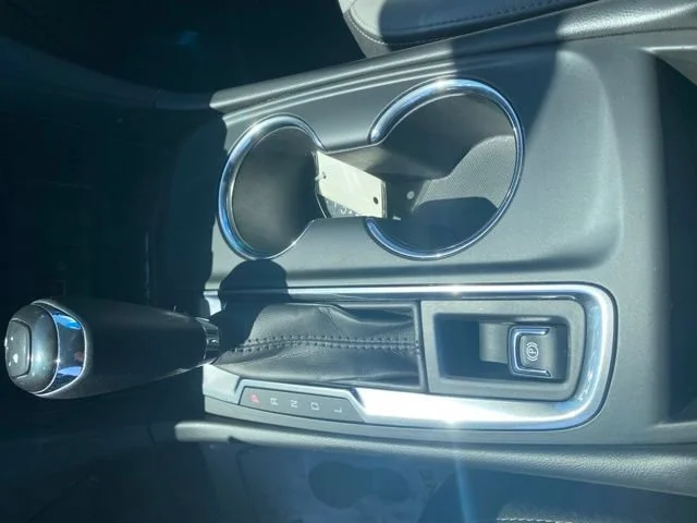 Used 2019 SILVER ICE METALLIC Chevrolet Premier image 30
