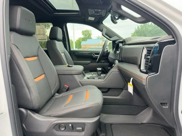 New 2026 Summit White GMC AT4 image 7