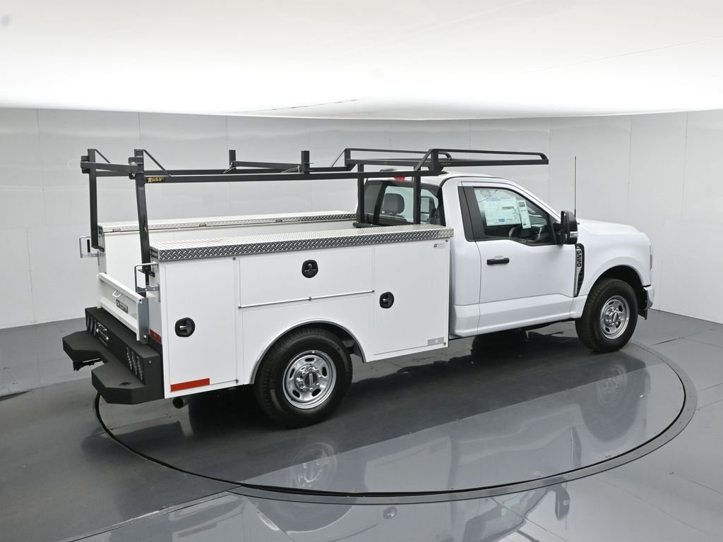 New 2026 Oxford White Ford XL image 42