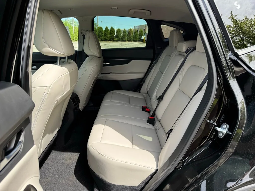 2025 Nissan Murano SV - Photo 10
