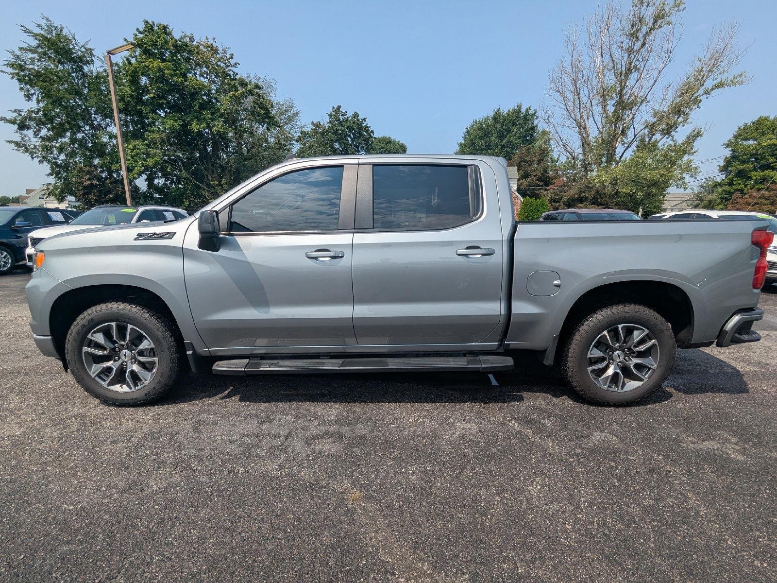 Used 2025 Sterling Gray Metallic Chevrolet RST image 5