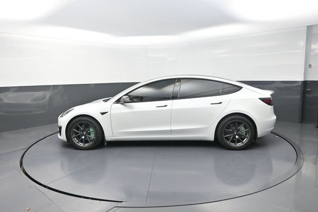Used 2022  Tesla Long Range image 42