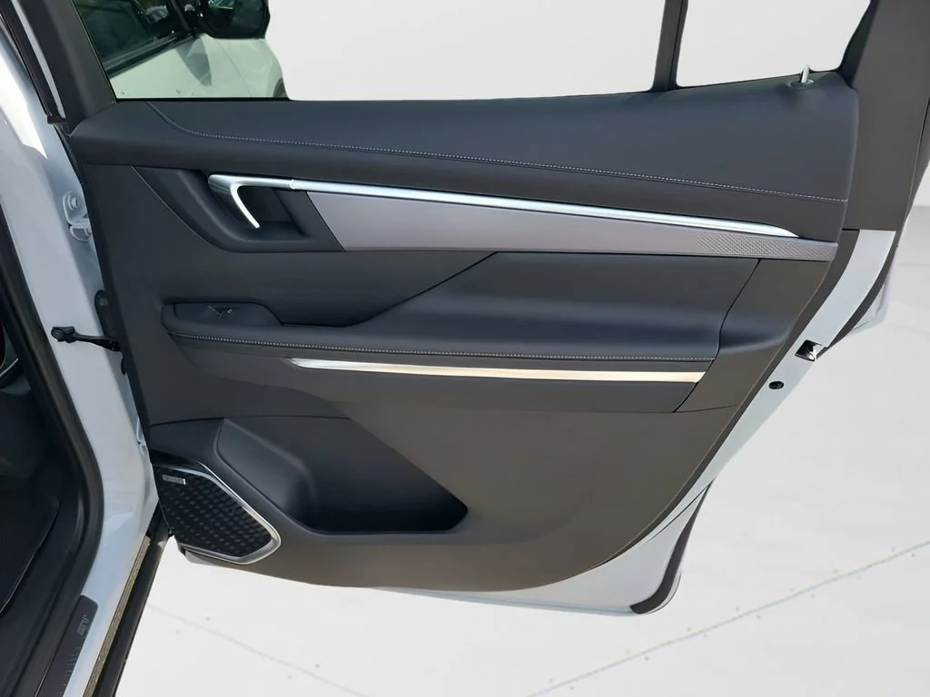 New 2026 Iridescent White Tricoat Buick Sport Touring image 45
