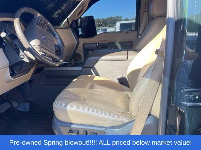 Used 2012  Ford Lariat image 6