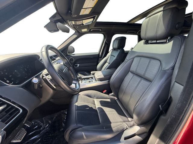 Used 2019 Firenze Red Metallic Land Rover HSE Dynamic image 10