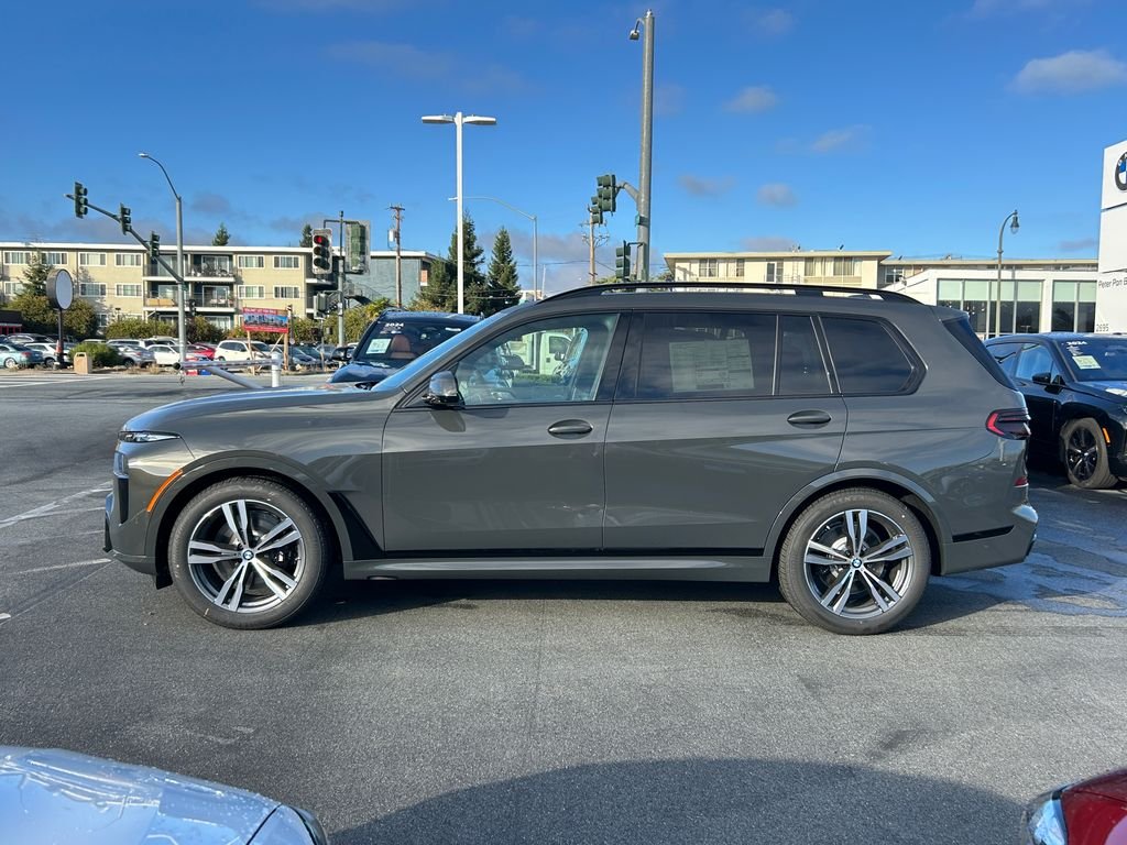 New 2027 Dravit Grey Metallic BMW xDrive40i image 2