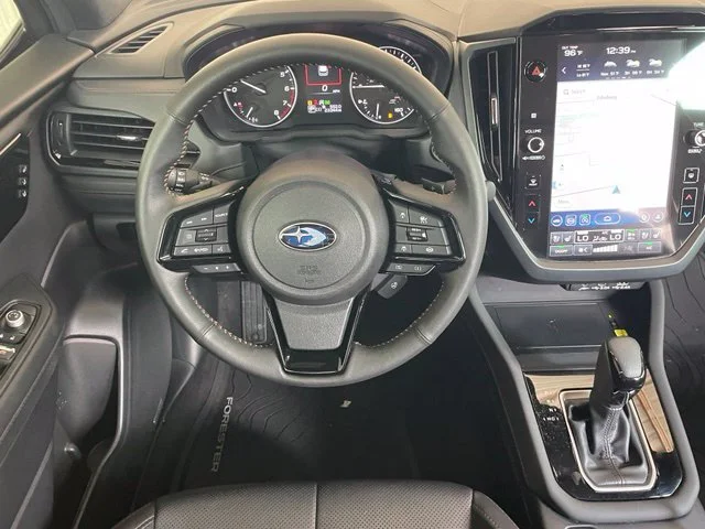 Used 2025 Silver Subaru Touring image 17