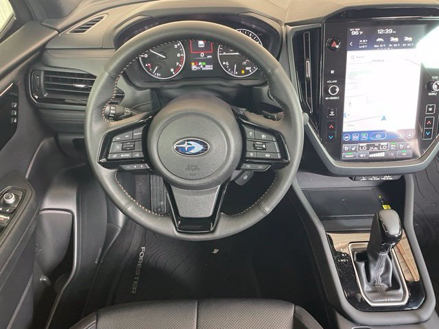 Used 2025 Silver Subaru Touring image 17