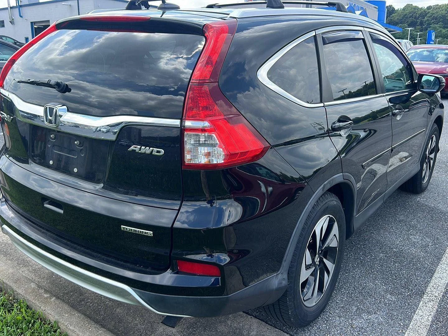 Used 2015 Crystal Black Pearl Honda Touring image 5