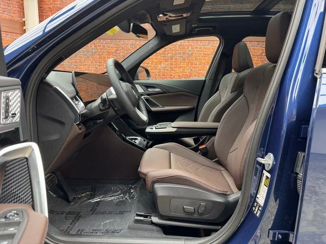 2025 BMW X1 28i - Photo 22