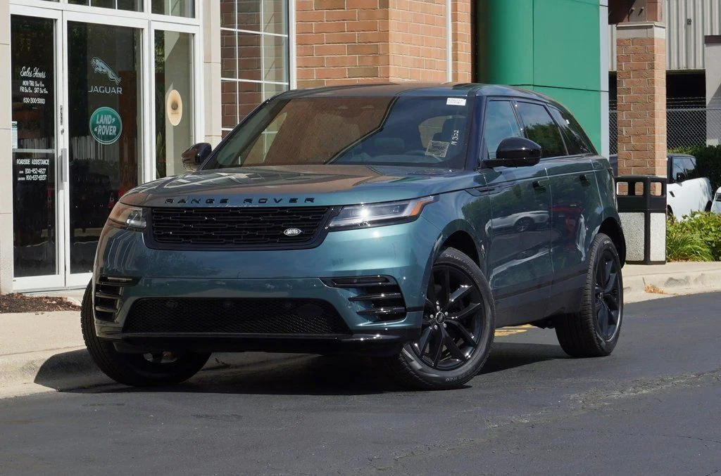 2026 Land Rover Range Rover Velar P250 Dynamic SE's photo