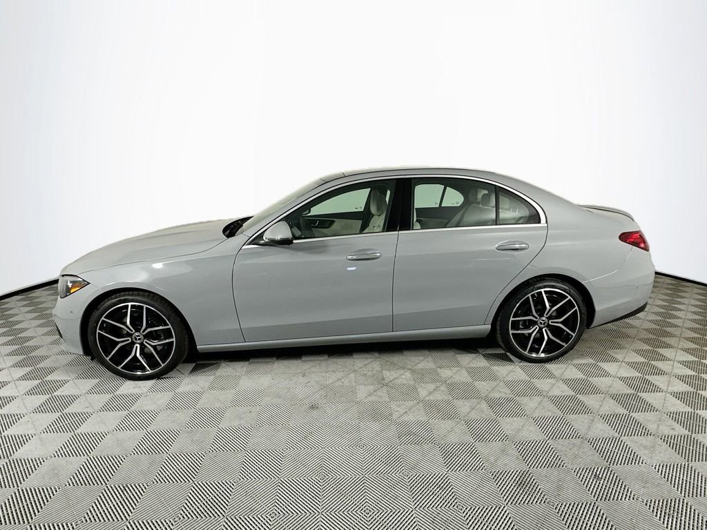 New 2026 MANUFAKTUR Alpine Grey Mercedes-Benz C 300 image 37