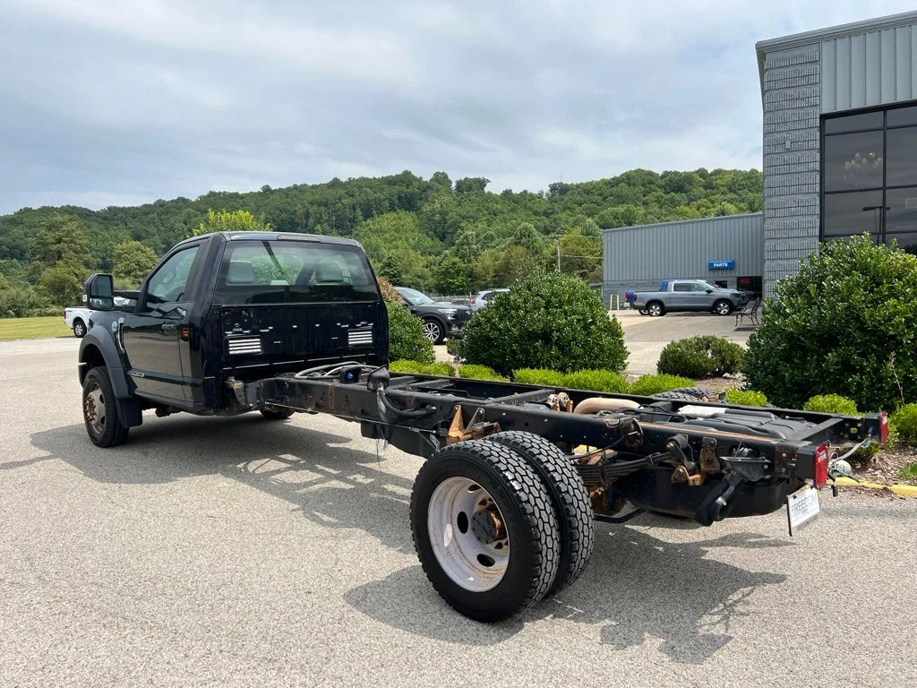 2019 Ford F-550 Super Duty Chassis Cab XL - Photo 8
