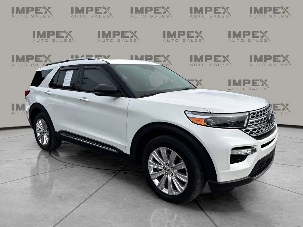 Used 2021 White Ford Limited image 7