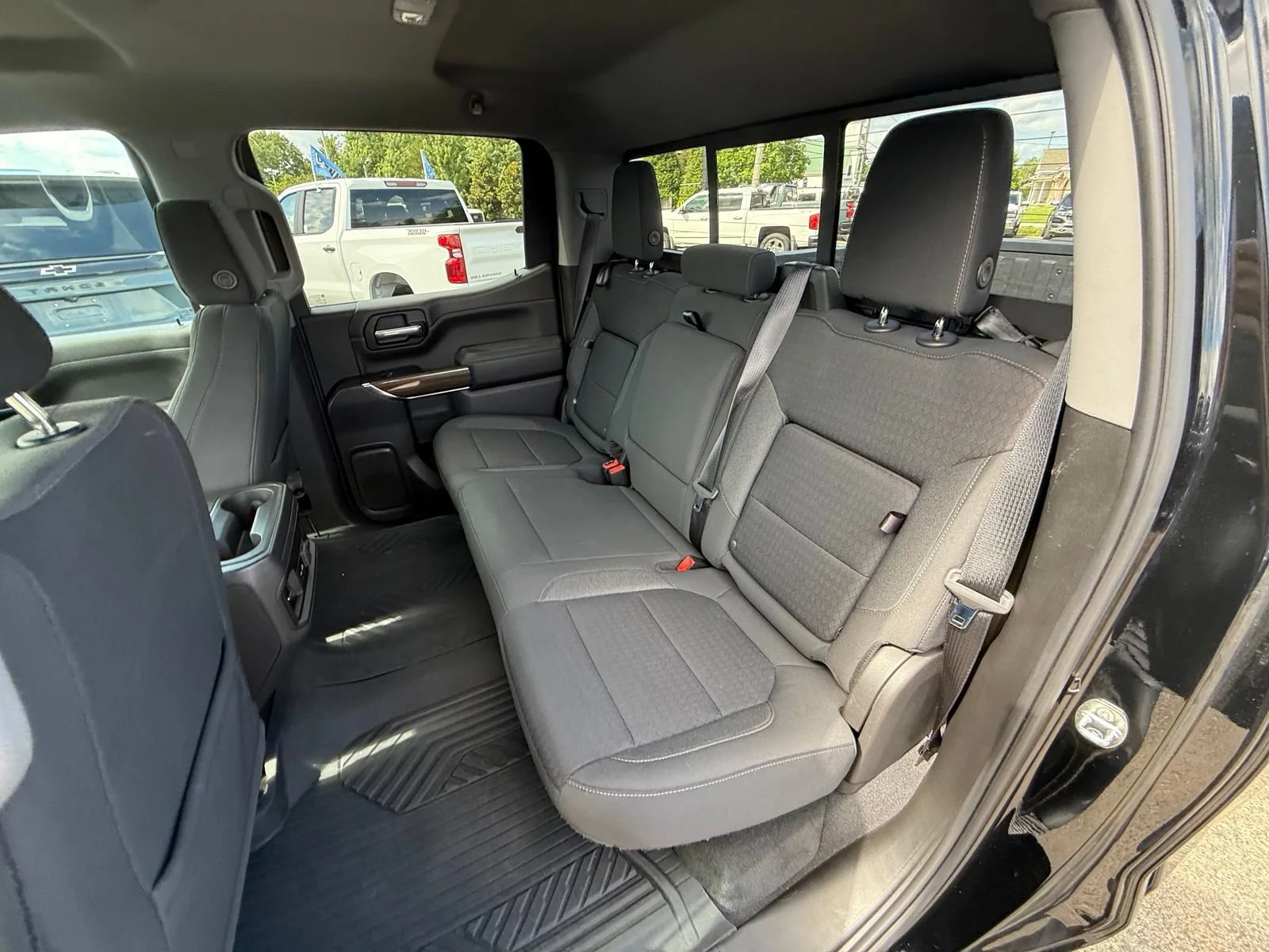 2022 Chevrolet Silverado 1500 Limited LT Trail Boss - Photo 22