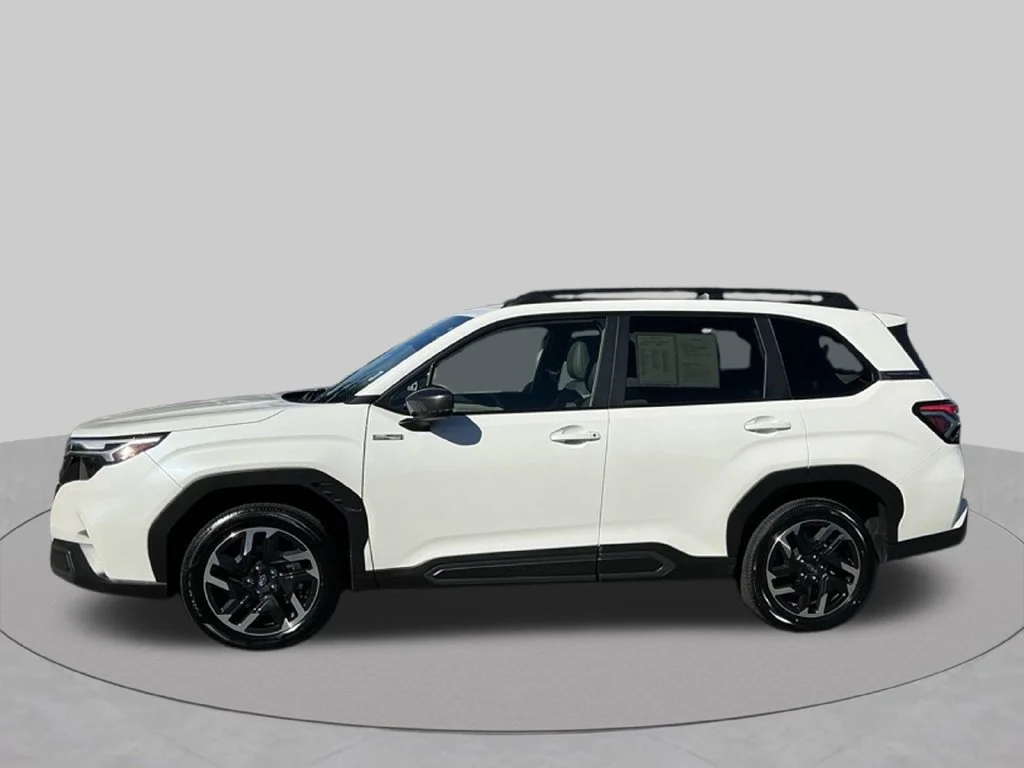 Used 2025 White Subaru Limited image 8