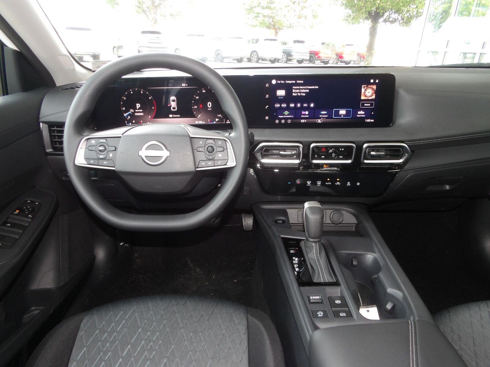 New 2027 Atlantic Gray Metallic Nissan SV image 13