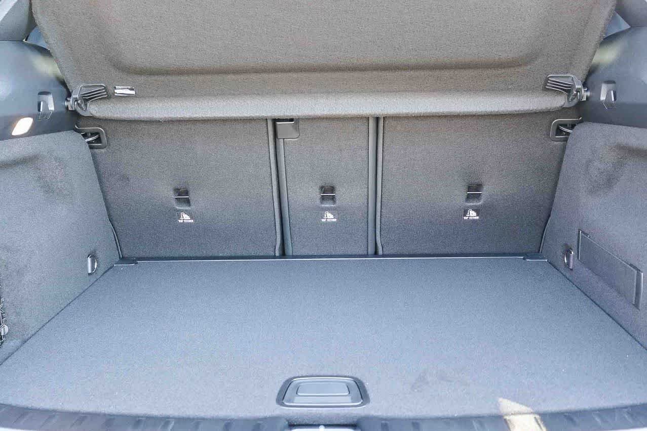 New 2026 Cirrus Silver Metallic Mercedes-Benz GLA 250 image 13