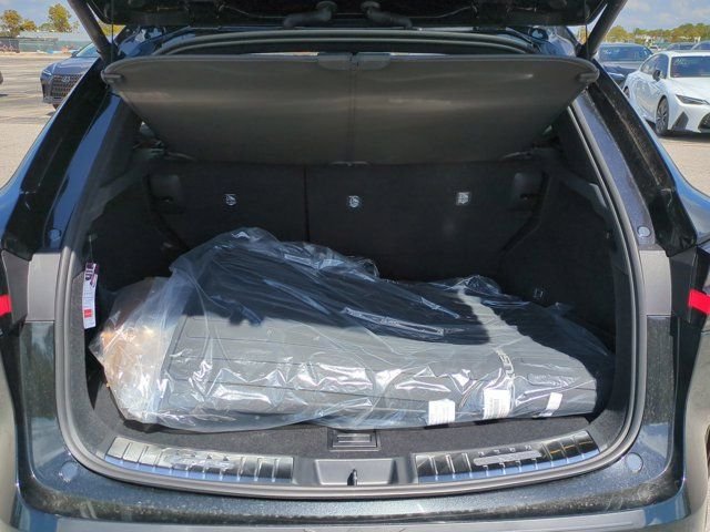 2026 Lexus NX 450h+ Premium - Photo 13