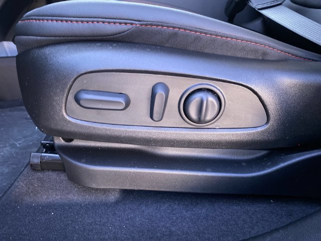 2027 Chevrolet Bolt RS - Photo 33
